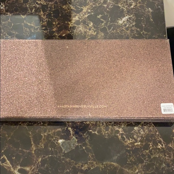 Anastasia Beverly Hills Liquid Lipstick Vault BNIB - Picture 4 of 4